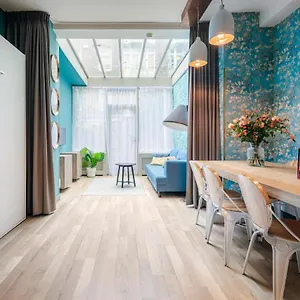  Aparthotel Musea & Netherlands