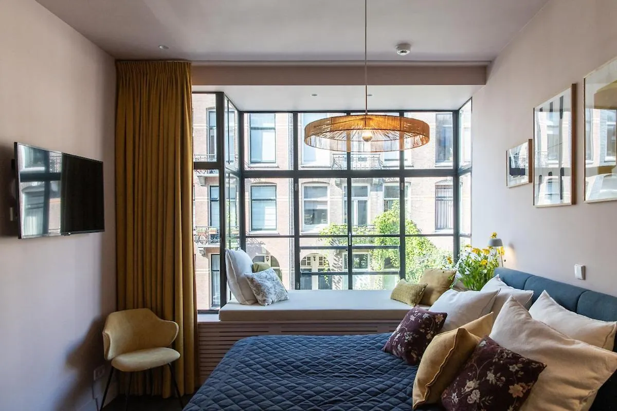 Luxurious Residence In Vondelpark/Museum District Amsterdam Bed & Breakfast